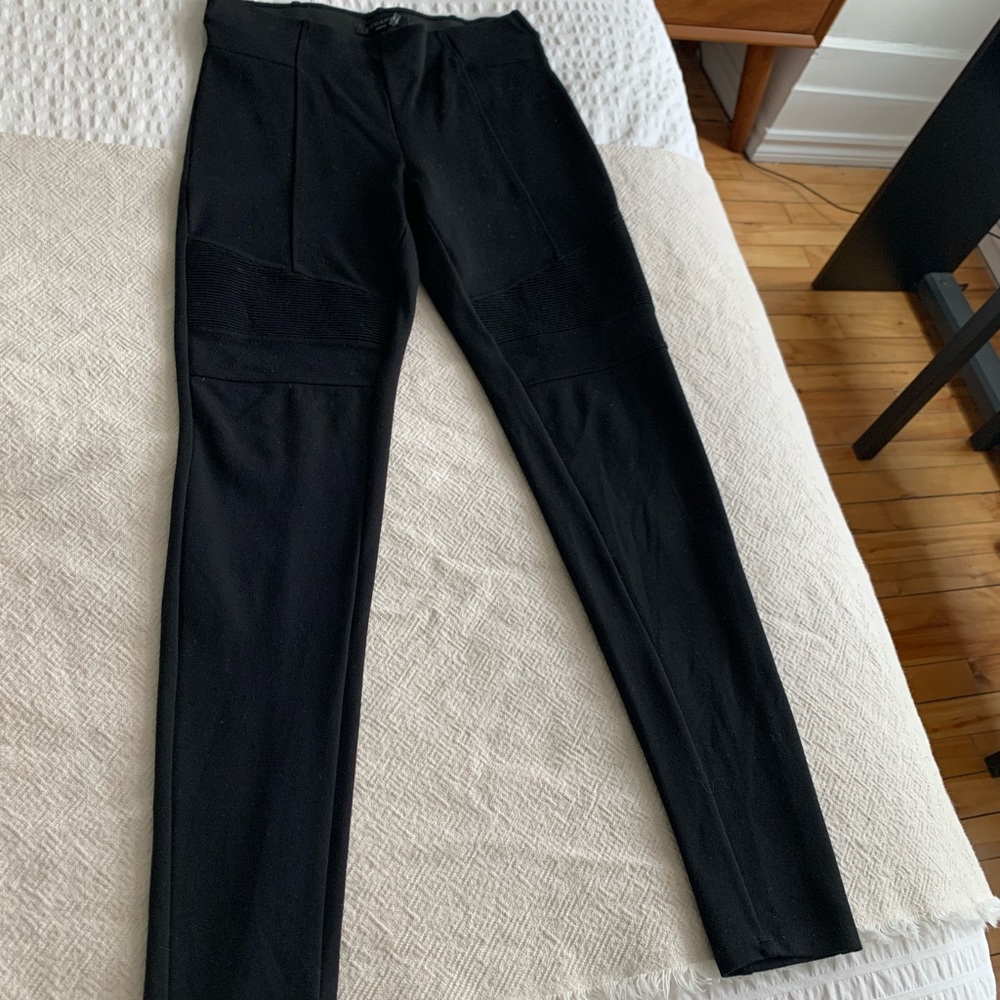 Dynamite Leggings